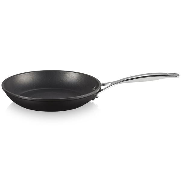 TNS NEW シャロー・フライパン 24cm NC／LE CREUSET（ル・クルーゼ）
