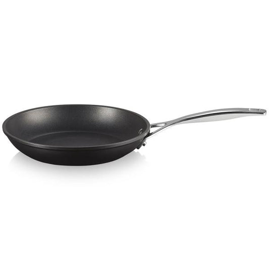 TNS NEW シャロー・フライパン 24cm NC／LE CREUSET（ル・クルーゼ）