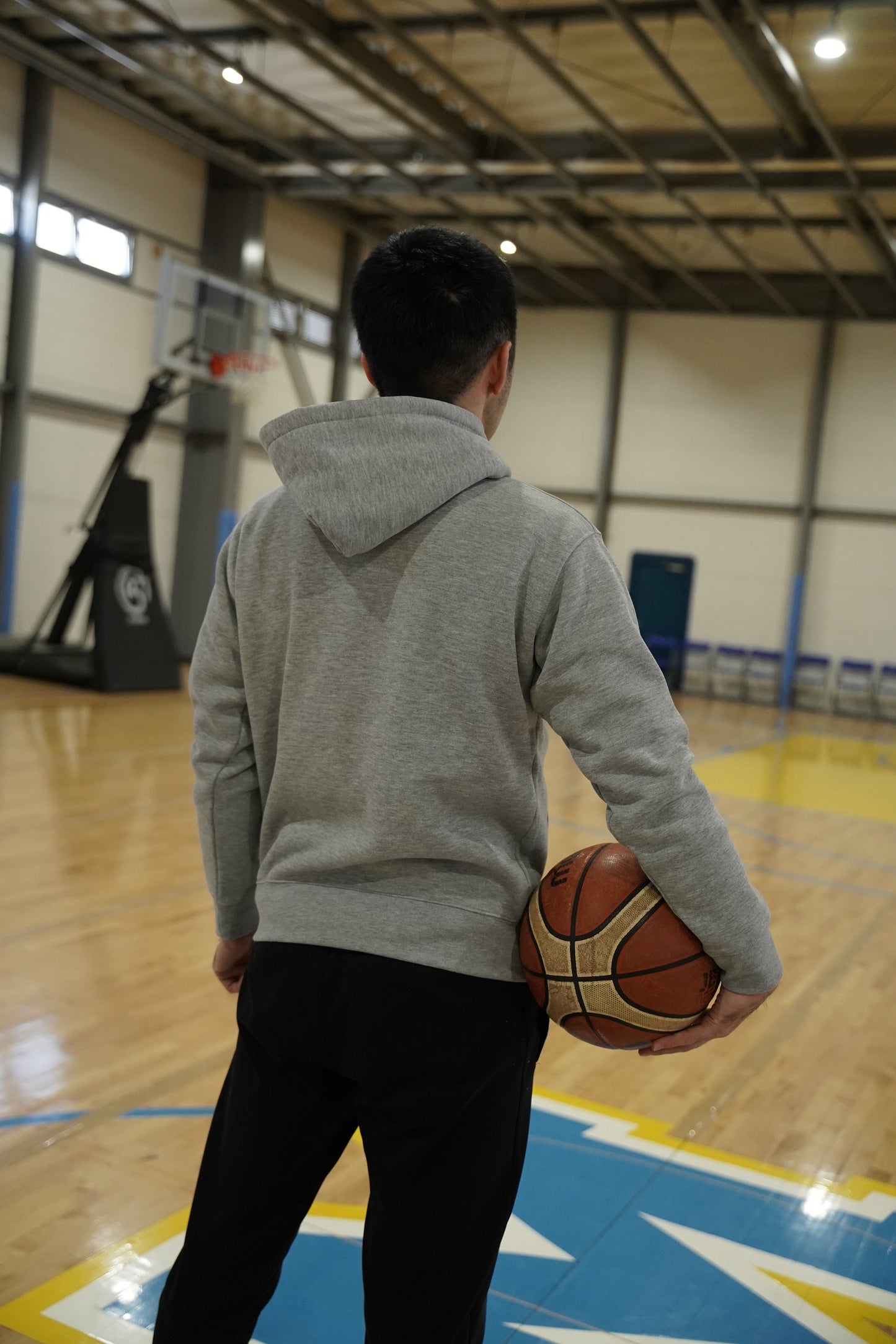 オーバルロゴ パーカー