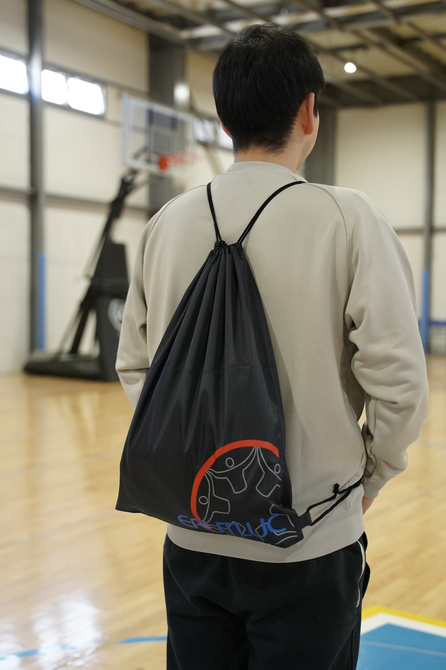 ERUTLUCロゴ ナップサック