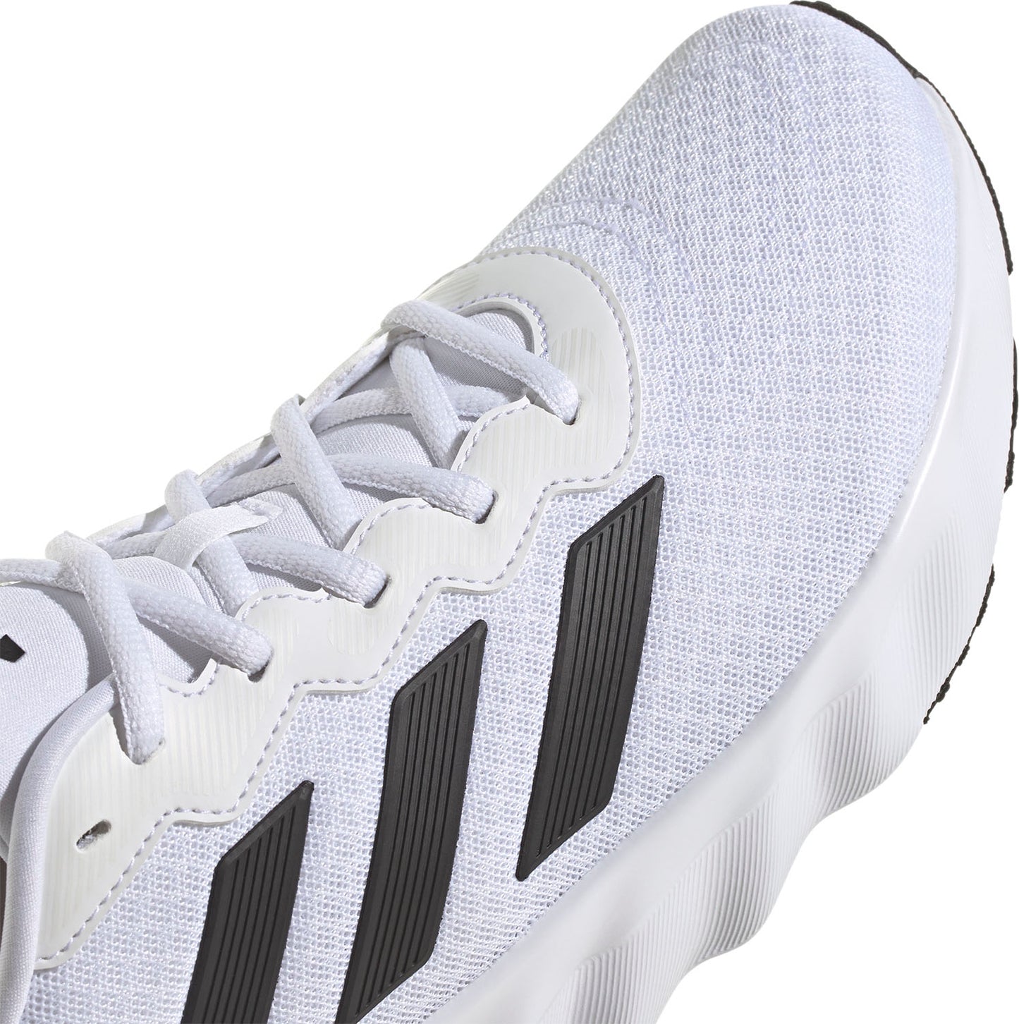 スイッチムーブランニング SWITCH MOVE RUNNING／adidas（アディダス）