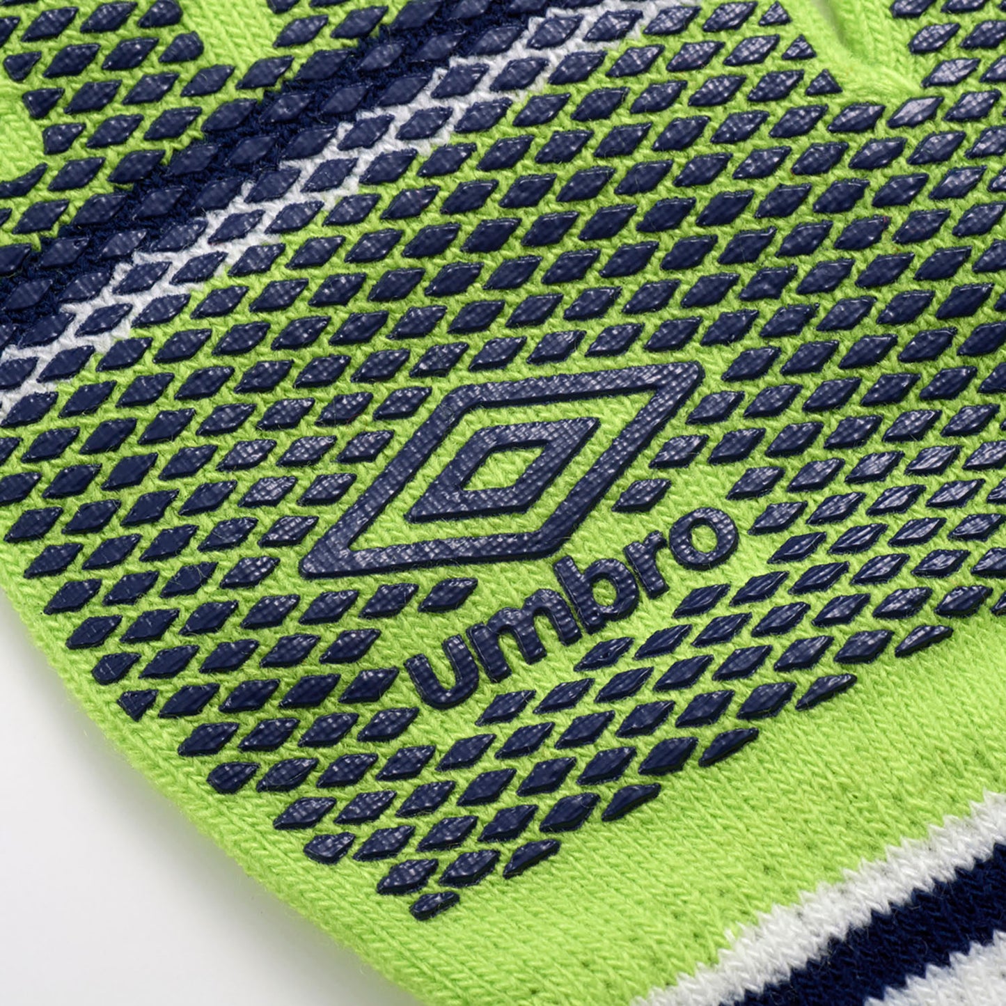 ニットグローブ／umbro（アンブロ）