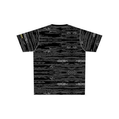 ERUTLUC シグニチャーTシャツ／グラフィックA