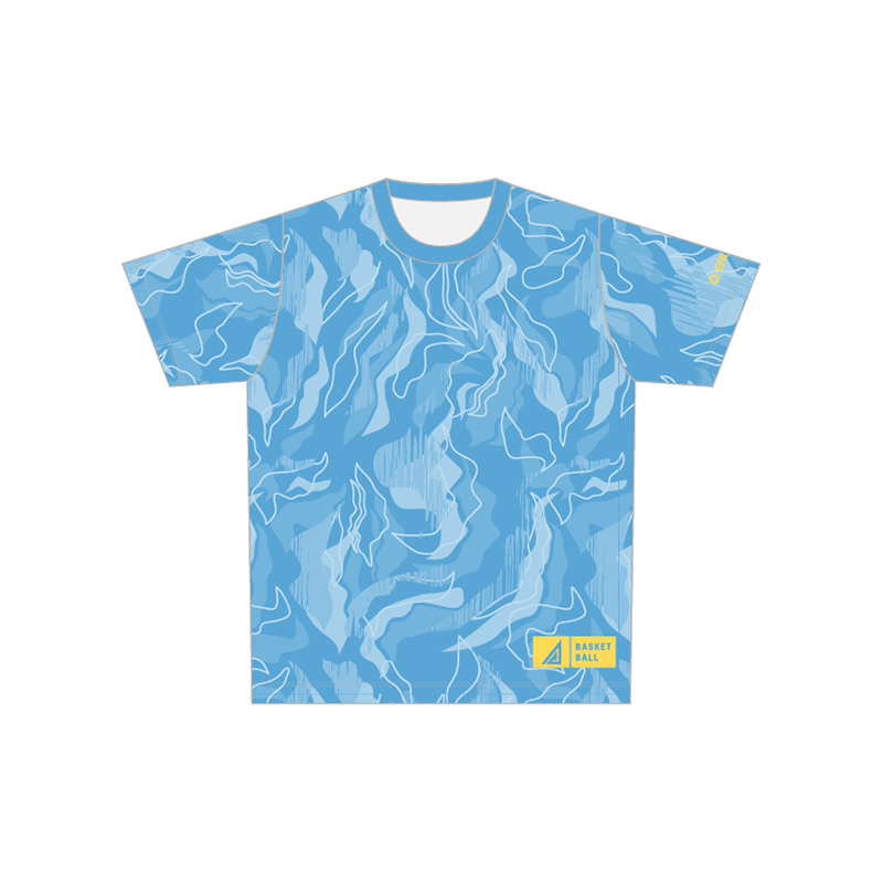 ERUTLUC シグニチャーTシャツ／グラフィックB