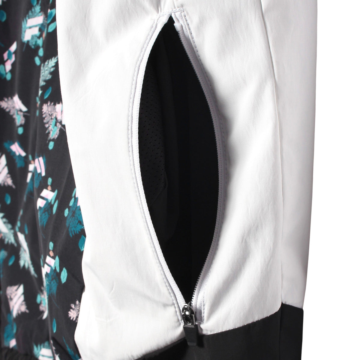 25FW フィンタ ＦＢＣ ＡＭＡＺＯＮＡＳ トラックジャケット FT4518