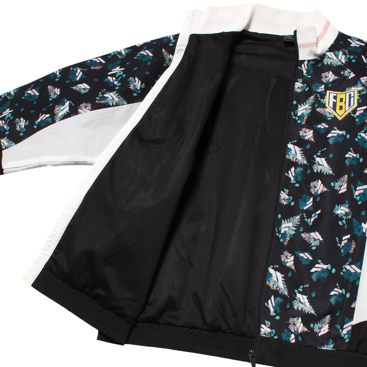 25FW フィンタ ＦＢＣ ＡＭＡＺＯＮＡＳ トラックジャケット FT4518