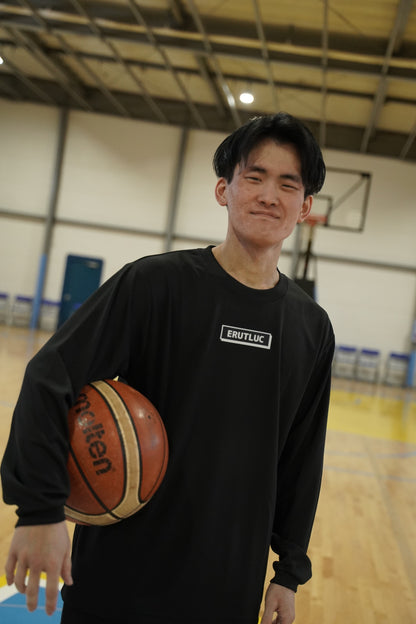 レクタングルロゴ ロングスリーブTシャツ