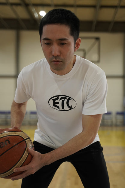 オーバルロゴ Tシャツ